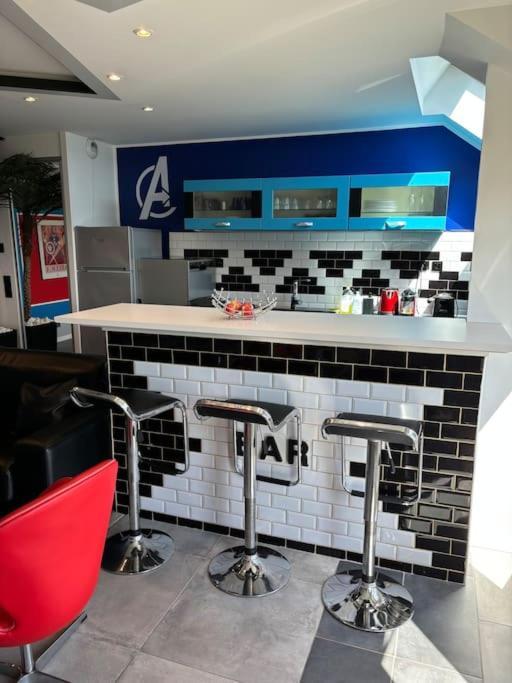 Appartement Disney Avengers, 5 Min Des Parcs Magny-le-Hongre Dış mekan fotoğraf